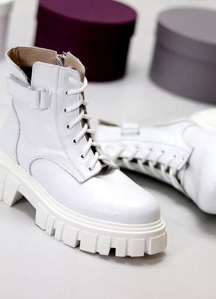 Модные белые кожаные женские женские ботинки натуральная кожа на флисе4 фото