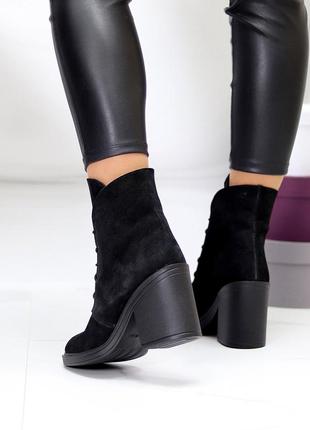 Высокие замшевые черные женские ботинки натуральная замша на флисе удобный каблук9 фото