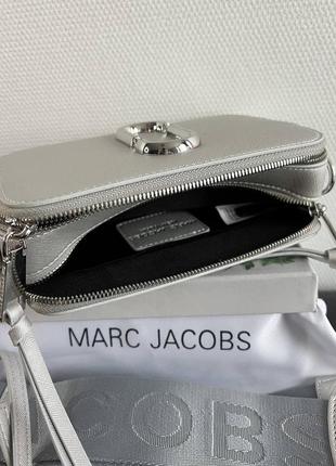 Marc jacobs silver premium премиальная женская сумка марк якобс серебристая5 фото