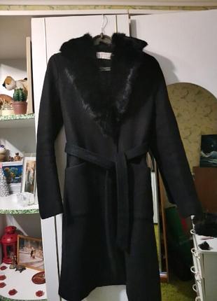 Пальто теплое шерстяное 36-38