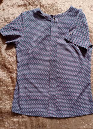 Ошатна жіноча блуза