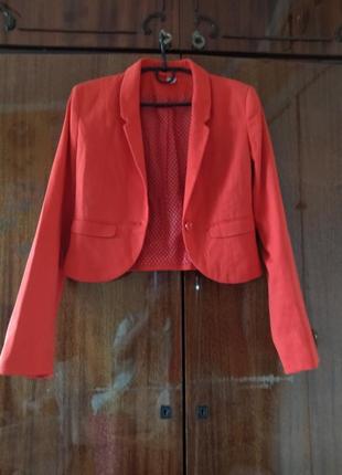 Красный пиджак коралловый жакет красный.