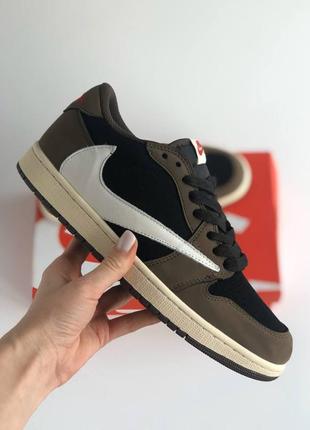 Nike air jordan 1 retro x travis scott шикарные мужские кроссовки найк коричневые2 фото