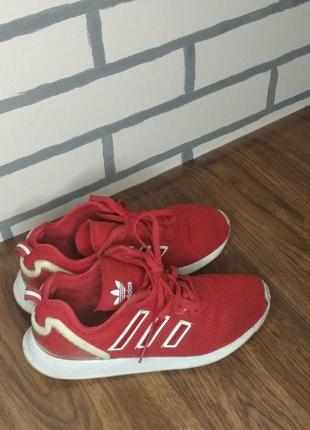 Кроссовки фирмы adidas3 фото