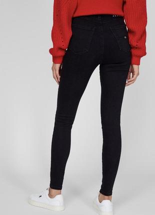 Джинсы tommy jeans hilfiger