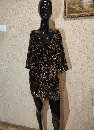 Чёрное бархатное платье с золотыми пайетками 48 размер4 фото