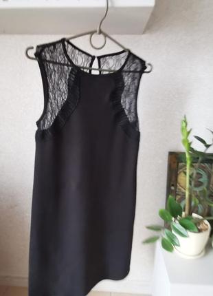 Маленькое чёрное платье