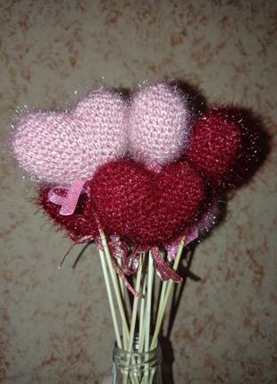 "валентинка" вязаное сердце на шпажке4 фото