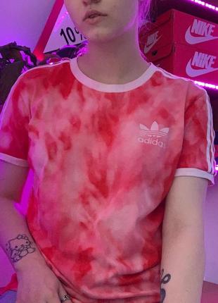 Adidas футболка тишка