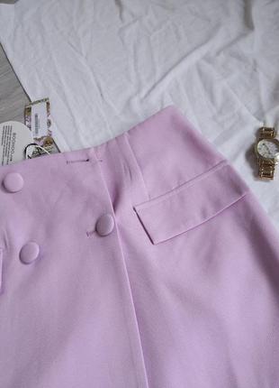 Розовая лавандовая юбочка на запах с пуговицами6 фото