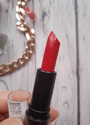 Помада-блиск для губ 2 в 1 lorena lipstick & gloss be kissed тон 06 2