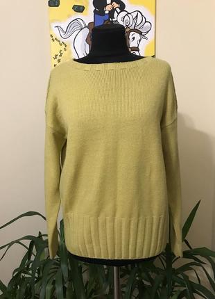 Теплий ніжний светр