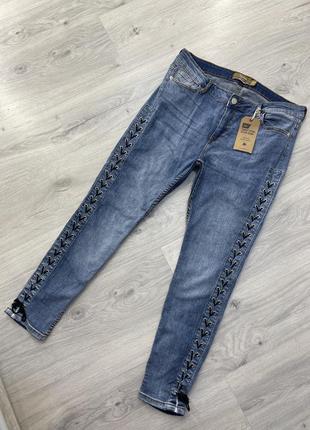 Крутые джинсы на переплетах janina3 фото