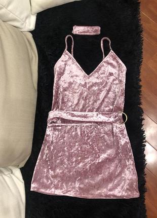 Розовое платье мини бархатное велюровое4 фото