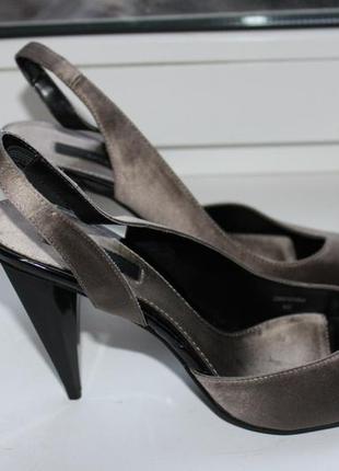 Босоножки zara