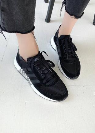 Adidas marathon жіночі кросівки адідас