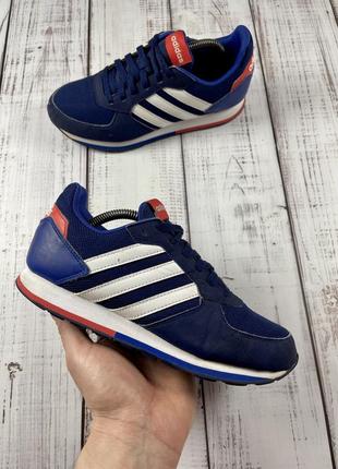 Кроссовки детские