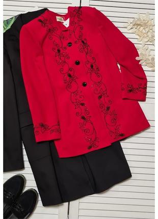 Шикарний червоний подовжений піджак з вишивкою viyella petite