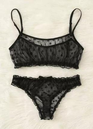 Сексуальный комплект женского белья