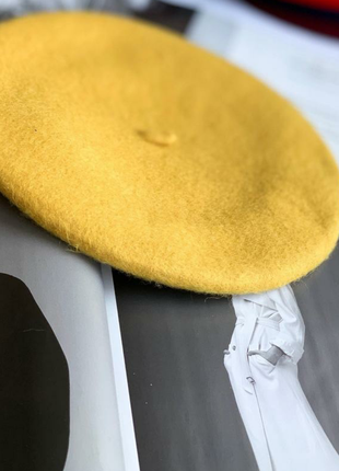 Бере фетровий вовняної жіночий жовтий