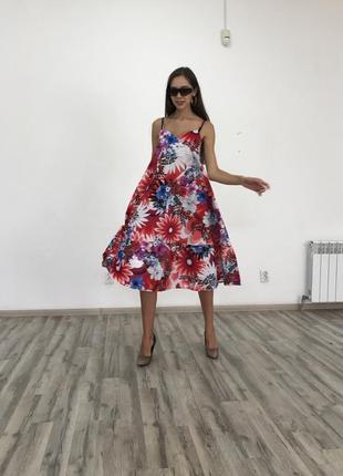 Сарафан на тонких бретельках