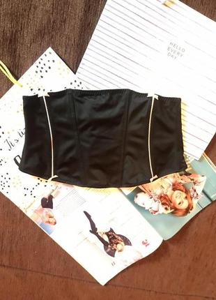 Стильный однотонный короткий корсет черного цвета jasper jonsan , размер l-xl