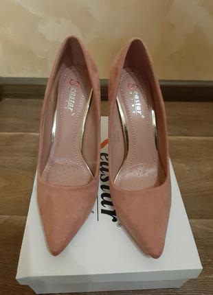 Пудровые бархатные нежно розовые туфли на шпильке 10см2 фото