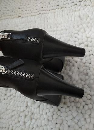 Демісезонні шкіряні черевики,саплжки, черевики massimo dutti 40р