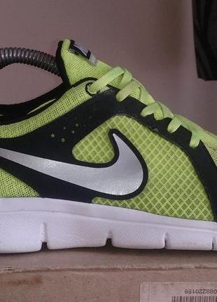 Кросівки атлетичні/бігові nike flex experience rn2 volt1 фото