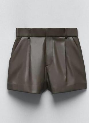 Кожаные шорты zara