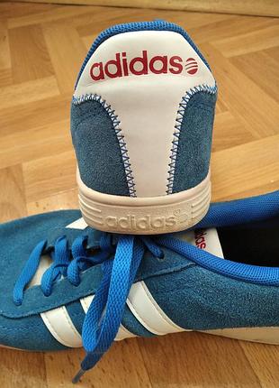 Кроссовки adidas 3