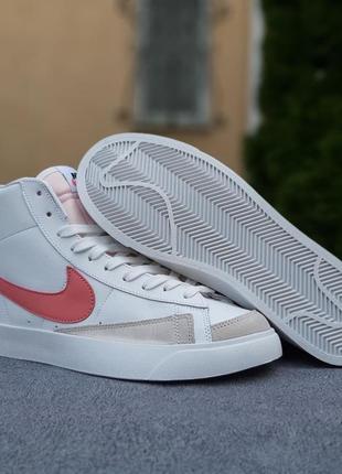 Кроссовки женские nike blazer high5 фото