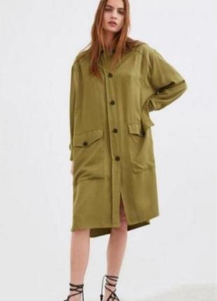 Стильное платье оверсайс от zara.