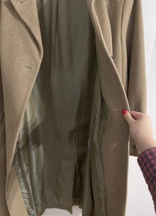 Шерстяное винтажное пальто миди в цвете camel6 фото