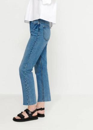 Широкі джинси жіночі