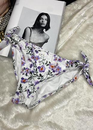 Новые плавки в цветочек низ купальника