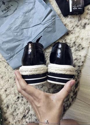 Чорні лофери, броги, челсі, оксфорди платформа