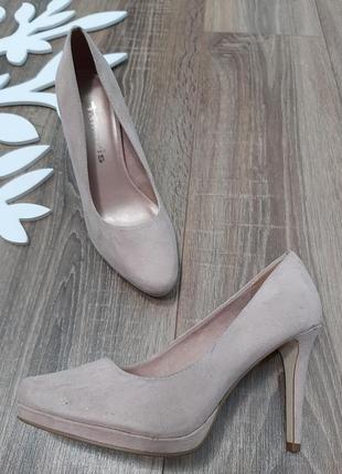 Туфлі пудра каблук tamaris