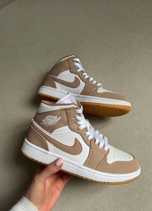 Nike jordan 1 retro beige брендовые бежевые высокие кроссовки джордан найк бежеві круті жіночі високі кросівки унісекс2 фото