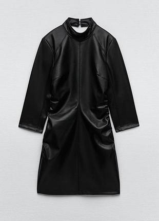 Платье из эко кожи zara