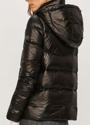 Куртка пуховая женская calvin klein jeans (m-l) -38-40р.