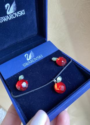 Комплект украшений swarovski