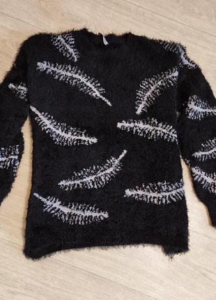 Стильный свитер травка в принт пёрышки 💥💥💥2 фото