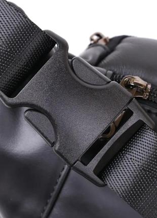 Мужская сумка кожаная черная на пояс7 фото