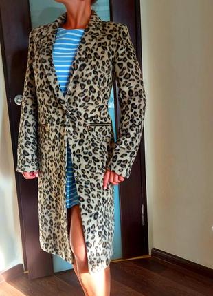 Пальто леопардовок шерстяное с ворсинками карманами пиджак жакет1 фото