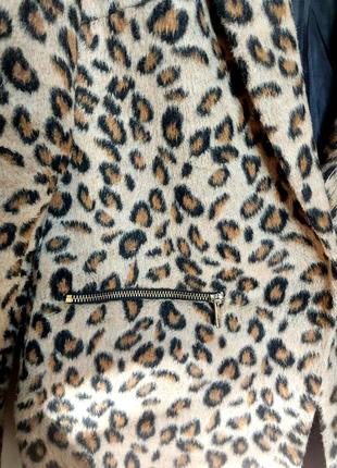 Пальто леопардовок шерстяное с ворсинками карманами пиджак жакет3 фото