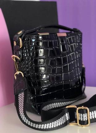 Жіноча шкіряна лакова сумка руда9 фото