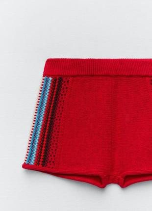Жаккардовые шорты красные трикотажные zara