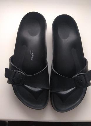 Шльопанці birkenstock