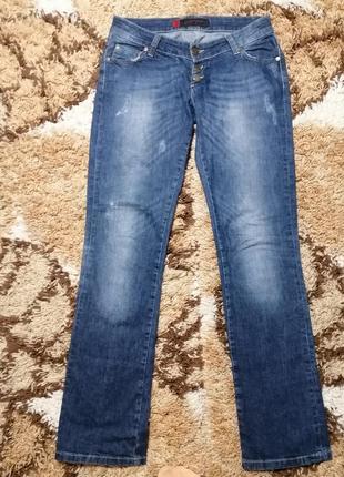Джинсы женские